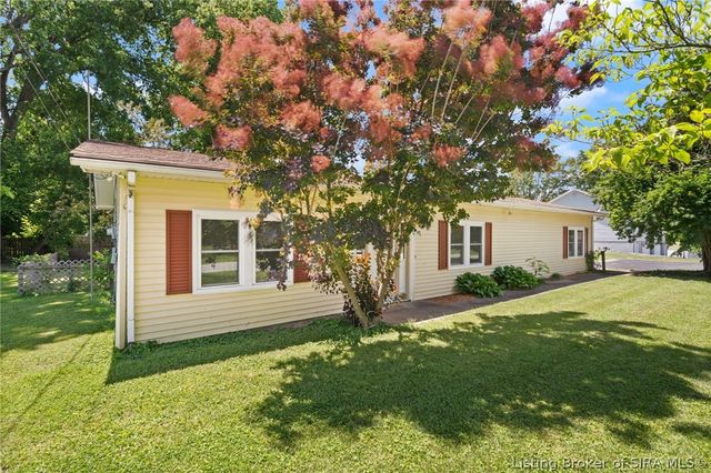 206 Franklin Street, Utica, IN 47130