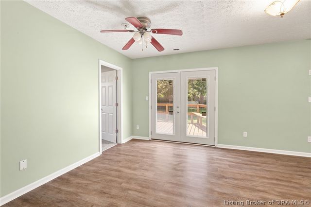 206 Franklin Street, Utica, IN 47130