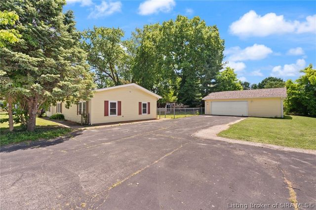 206 Franklin Street, Utica, IN 47130