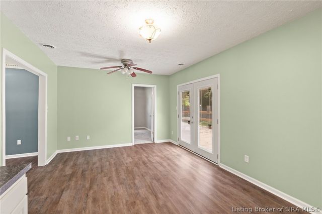 206 Franklin Street, Utica, IN 47130