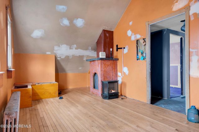 26 Murray Lane, Keansburg, NJ 07734