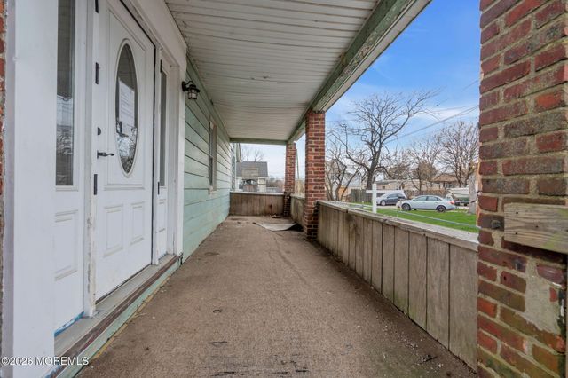 26 Murray Lane, Keansburg, NJ 07734