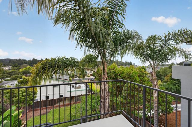 104 Vista Mar Court, Aptos, CA 95003