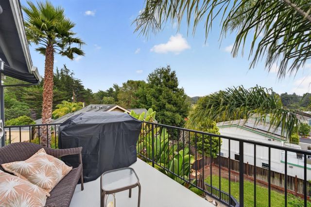 104 Vista Mar Court, Aptos, CA 95003