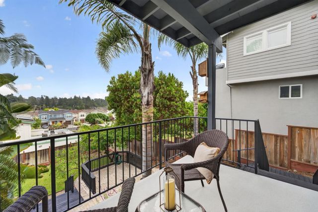 104 Vista Mar Court, Aptos, CA 95003