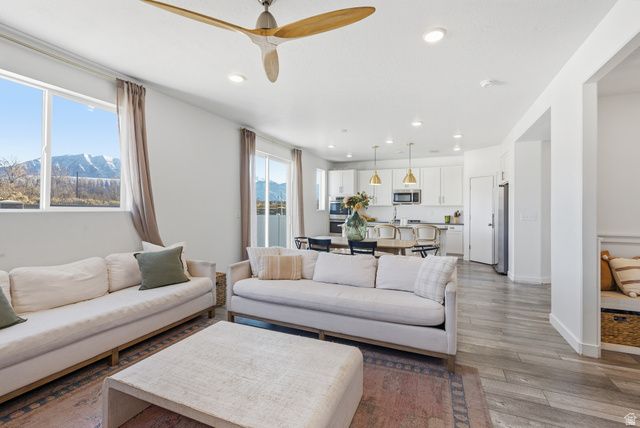 576 N 290 E, Vineyard, UT 84059