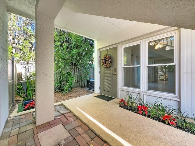 1100 DELANEY AVENUE E15, Orlando, FL 32806