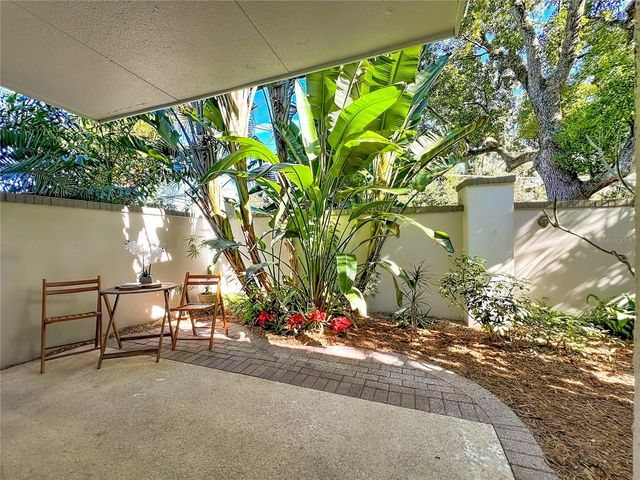 1100 DELANEY AVENUE E15, Orlando, FL 32806