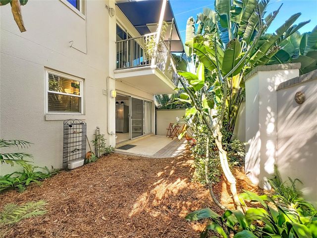 1100 DELANEY AVENUE E15, Orlando, FL 32806