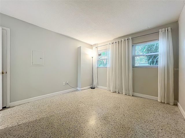 1100 DELANEY AVENUE E15, Orlando, FL 32806