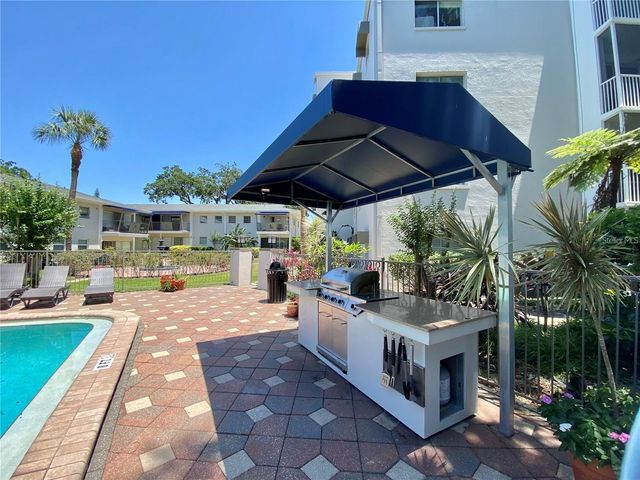 1100 DELANEY AVENUE E15, Orlando, FL 32806