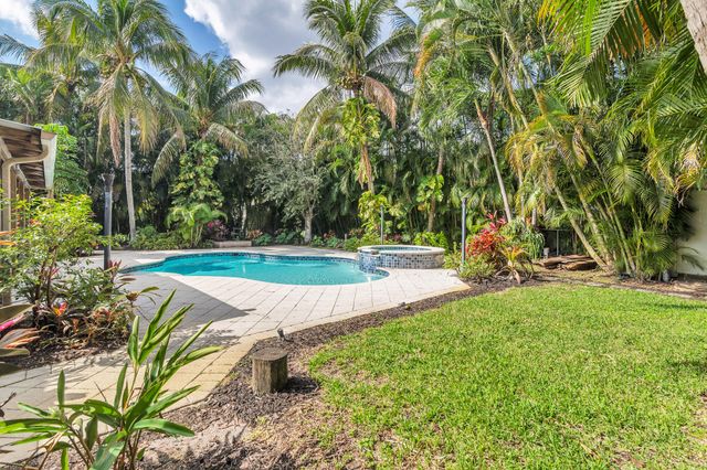 1711 Gregory Road, Lake Clarke Shores, FL 33406