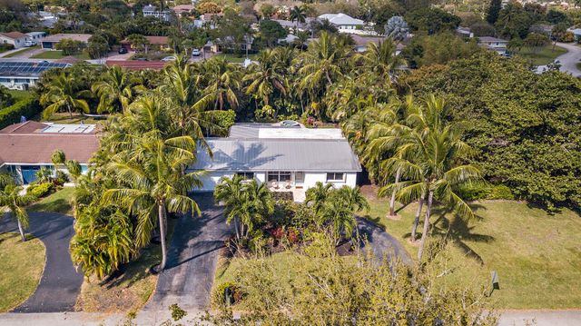 1711 Gregory Road, Lake Clarke Shores, FL 33406