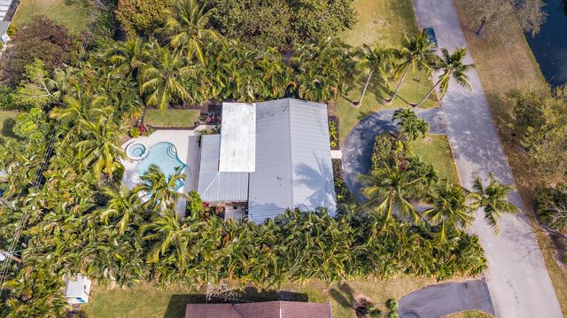 1711 Gregory Road, Lake Clarke Shores, FL 33406