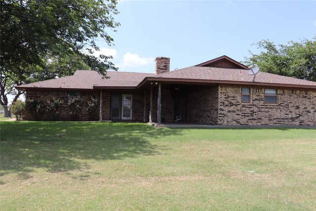 1147 Riverview Drive, Cleburne, TX 76033