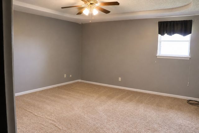 1147 Riverview Drive, Cleburne, TX 76033