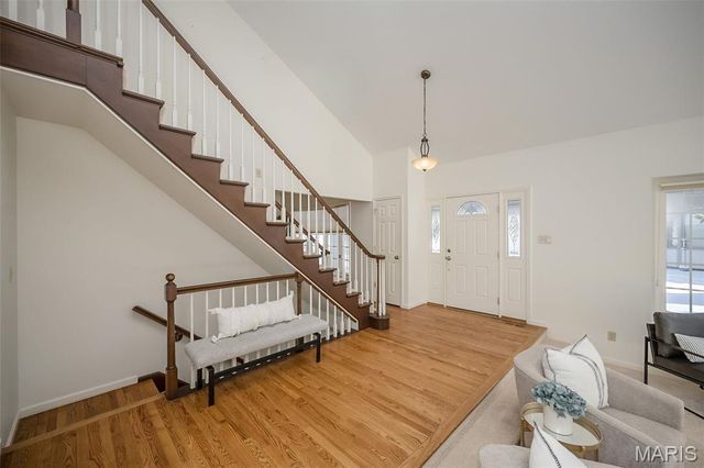 14924 Manor Lake Drive, Chesterfield, MO 63017