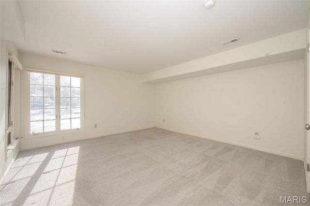 14924 Manor Lake Drive, Chesterfield, MO 63017