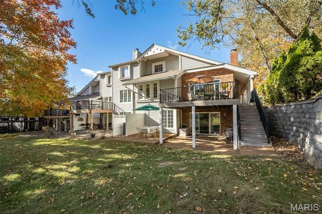 14924 Manor Lake Drive, Chesterfield, MO 63017