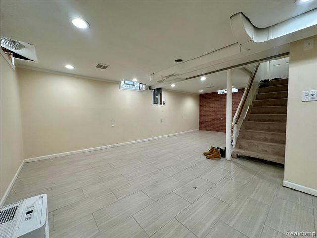 3353 Merrick Street, Dearborn, MI 48124