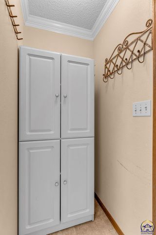 5055 W 117th ST, Carbondale, KS 66414