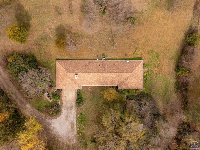 5055 W 117th ST, Carbondale, KS 66414