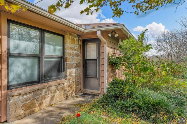 5055 W 117th ST, Carbondale, KS 66414