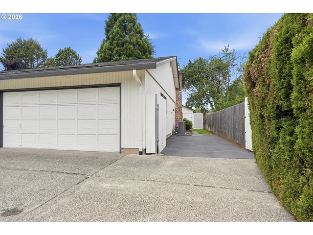 11000 Nw 29TH Ave, Vancouver, WA 98685