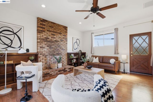 1880 Kappa Ave, San Leandro, CA 94579