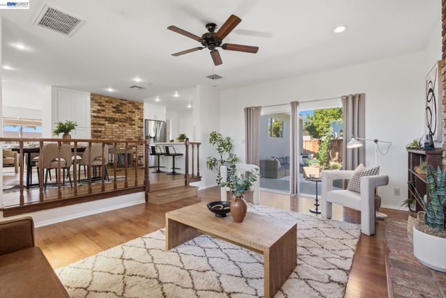 1880 Kappa Ave, San Leandro, CA 94579