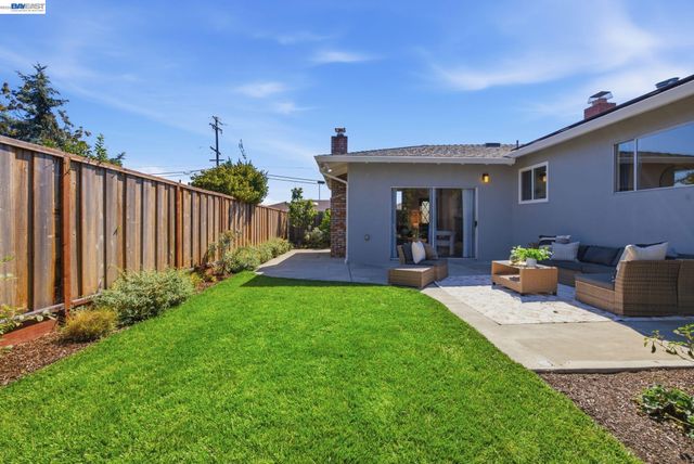 1880 Kappa Ave, San Leandro, CA 94579