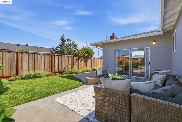 1880 Kappa Ave, San Leandro, CA 94579