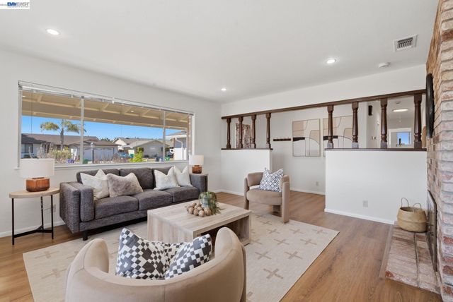 1880 Kappa Ave, San Leandro, CA 94579