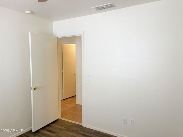 19636 N Coyote Lakes Parkway, Surprise, AZ 85378