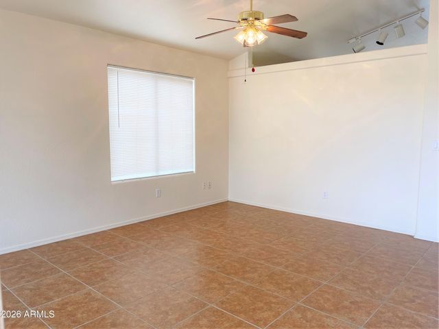 19636 N Coyote Lakes Parkway, Surprise, AZ 85378