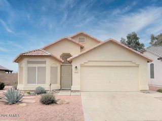 19636 N Coyote Lakes Parkway, Surprise, AZ 85378