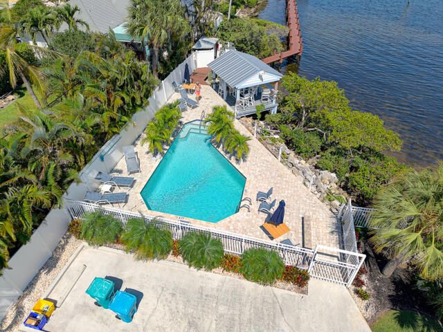 622 Mariners Way, Boynton Beach, FL 33435