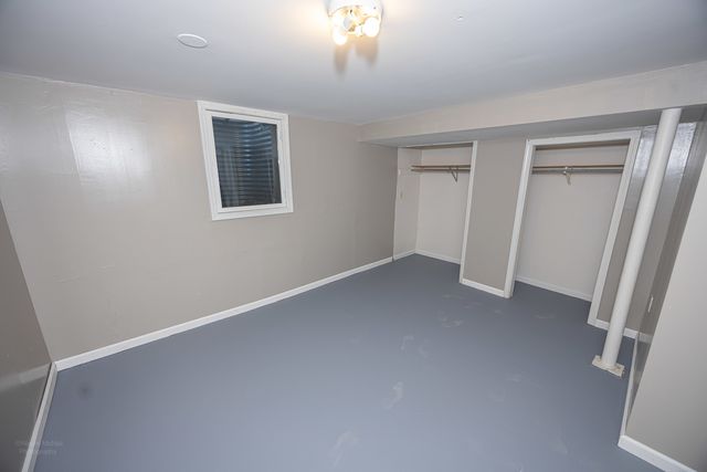 1611 W Glenwood Avenue, Joliet, IL 60435