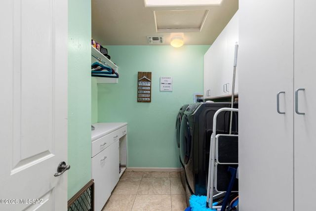 10528 S Coyote Melon Loop, Vail, AZ 85641