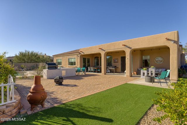 10528 S Coyote Melon Loop, Vail, AZ 85641