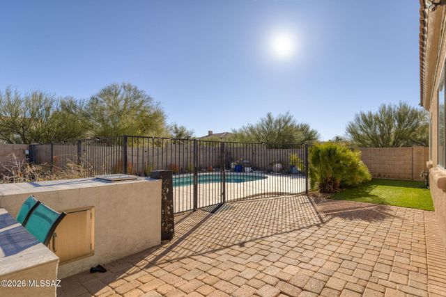 10528 S Coyote Melon Loop, Vail, AZ 85641