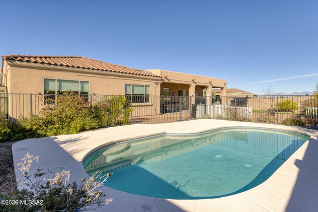 10528 S Coyote Melon Loop, Vail, AZ 85641