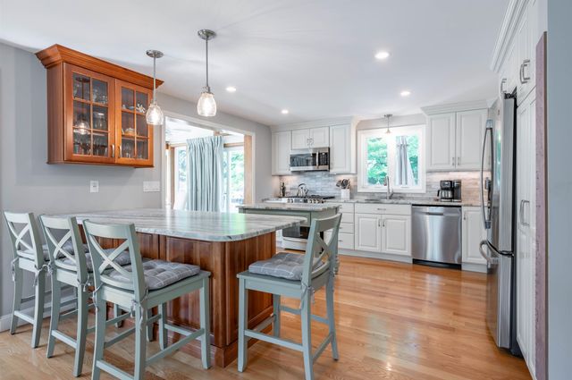 146 Coburn Avenue, Nashua, NH 03063