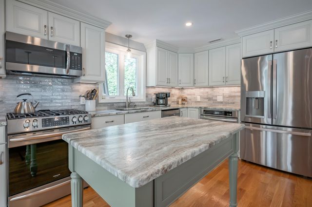 146 Coburn Avenue, Nashua, NH 03063