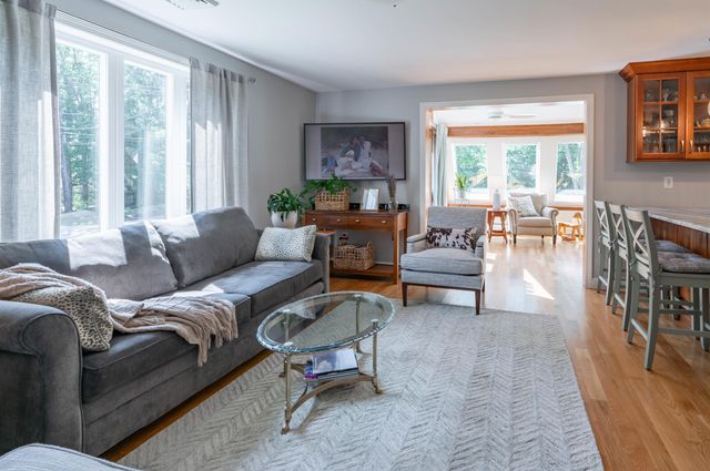 146 Coburn Avenue, Nashua, NH 03063