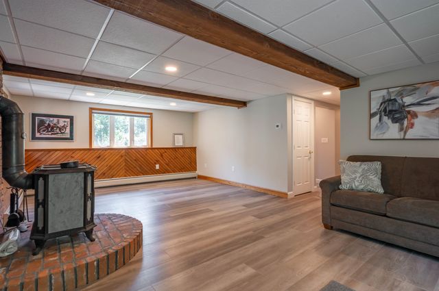 146 Coburn Avenue, Nashua, NH 03063