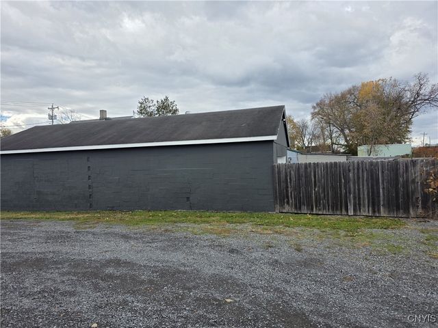 1046 Erie Street, Utica, NY 13502