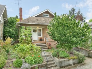 4651 1st Avenue NE, Seattle, WA 98105