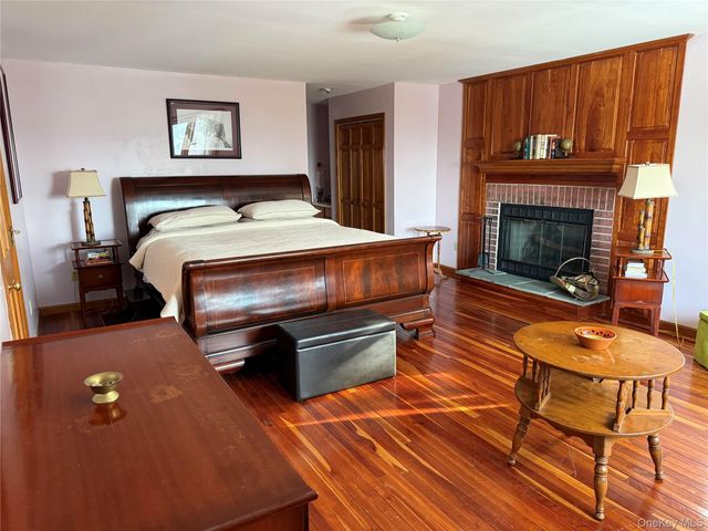 4 Chaucer Road, Staatsburg, NY 12580