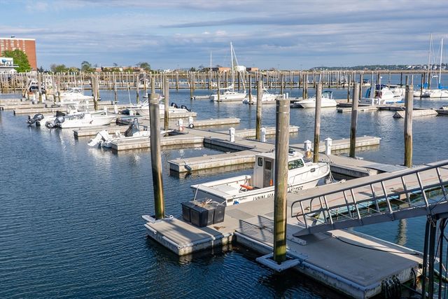 285 Lynn Shore Dr. 710, Lynn, MA 01902